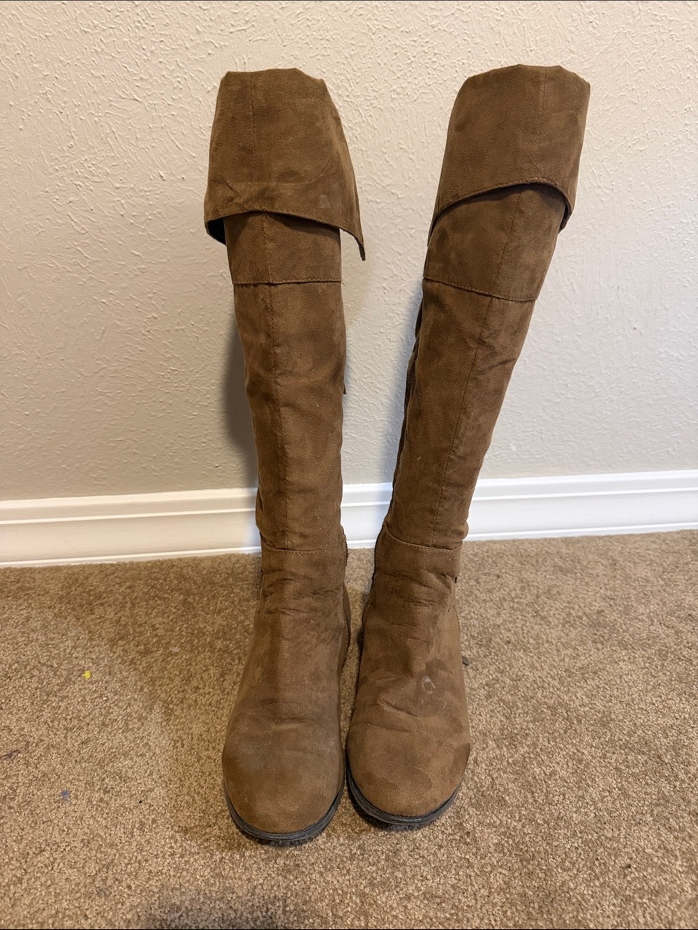 Forever 21 Over-the-Knee Suede Boots - Brown